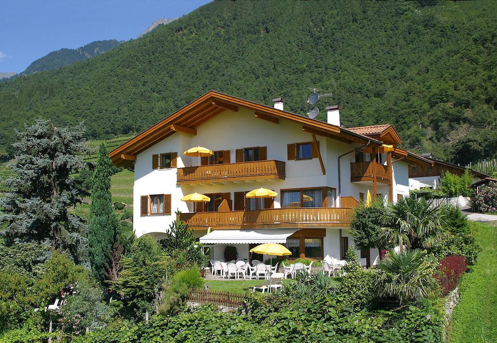 Garni Lichtenberg Guest House Lagundo Exterior foto
